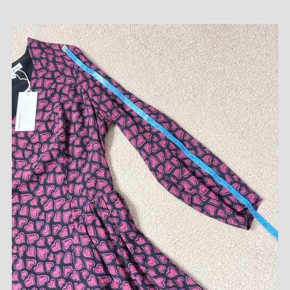NWT Reformation Tamsin Mini Dress Bon Bon Pink Hearts Motif Long Sleeve Size 12 - Picture 15 of 16
